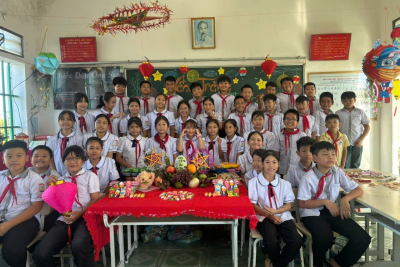 Lồng đèn thắp sáng ước mơ