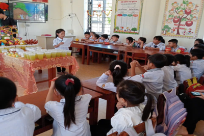 VUI HỘI TRUNG THU LỚP 2C